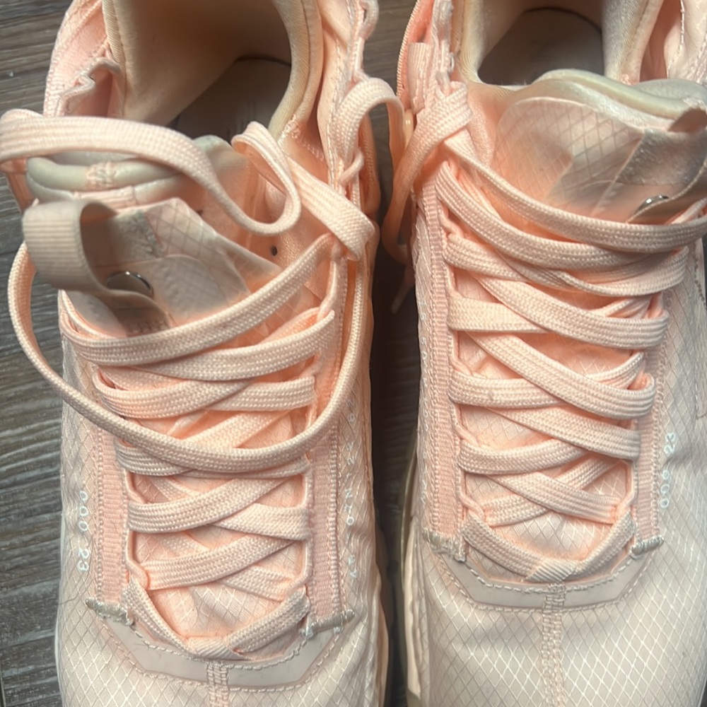 Jordan jumpMan - Picture 4 of 5